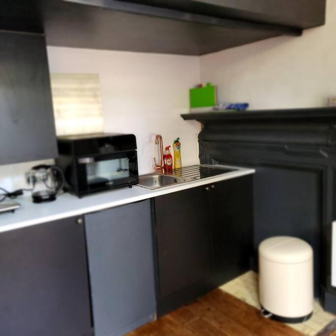 21 Mini Loft Apartment - Great Location - Comfy King Size Bed Hove Buitenkant foto