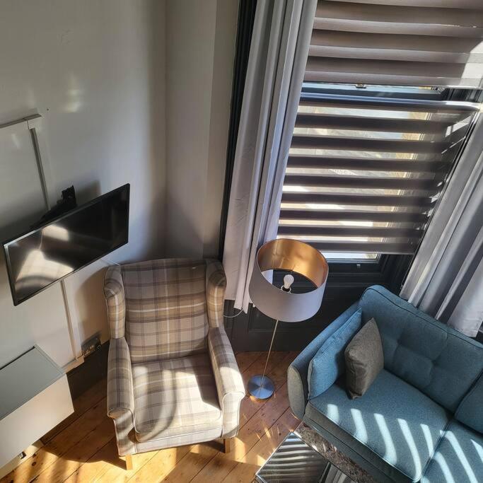 21 Mini Loft Apartment - Great Location - Comfy King Size Bed Hove Buitenkant foto